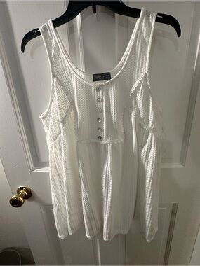 Sweet Love White Lace-Trim Sleeveless Tank